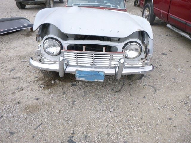Tail Light TR4A Fits 62-67 TRIUMPH 1433625