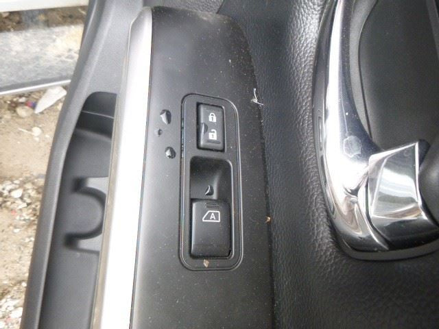 2016 Nissan Titan XD Passenger Front Inner Door Trim Panel
