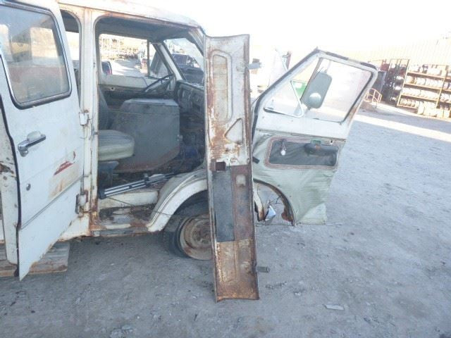 Manual Transmission 3 Speed Fits 65-71 FORD F100 PICKUP 1732353