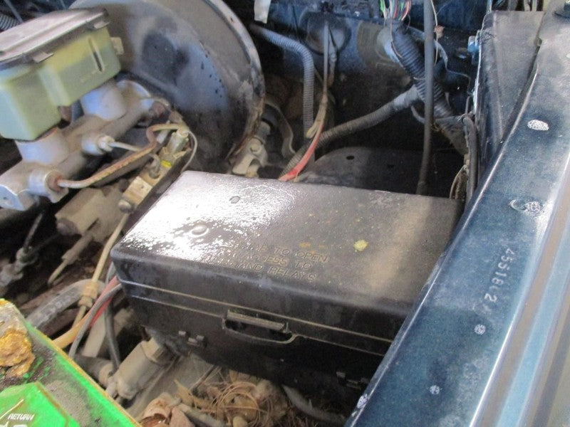 Windshield Wiper Motor Thru 07/18/94 Fits 94-95 DODGE 1500 PICKUP 1904
