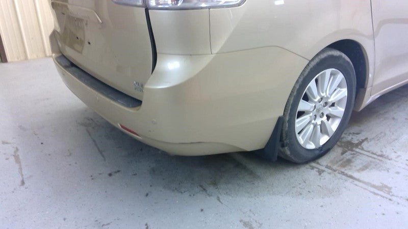 Driver Side View Mirror Power Heated Without Memory Fits 11-12 SIENNA 
