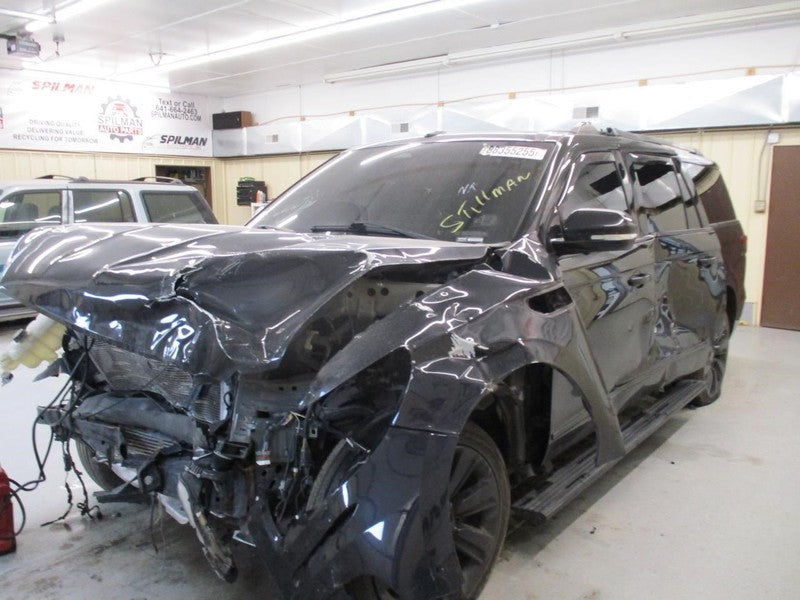 Console Front Floor With 2nd Row Console Fits 18-22 NAVIGATOR 1696451