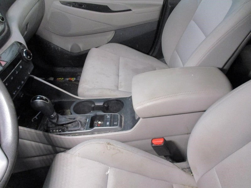 Console Front Floor Without Rear Vent Fits 16-21 TUCSON 1889408