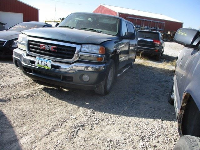 Passenger Right Headlight Fits 99-06 SIERRA 1500 PICKUP 1606657