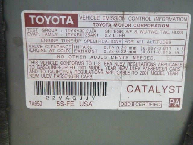 Brake Lamp CAMRY     2001 High Mounted Stop Light 1237013