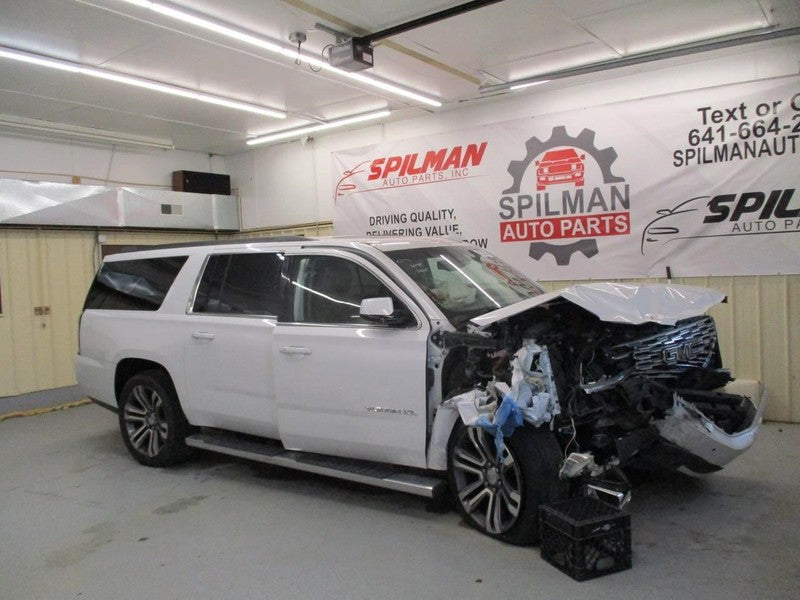 Fuse Box Engine Fits 15-20 ESCALADE 1686974