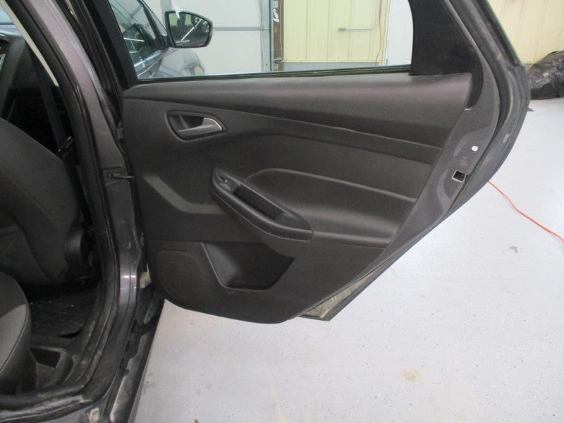 FOCUS     2013 Door Trim Panel Rear 1641991