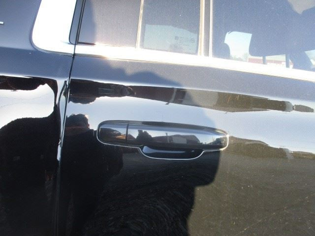 Door Handle Exterior Door Handle Only Front Fits 15-20 SUBURBAN 1500 1