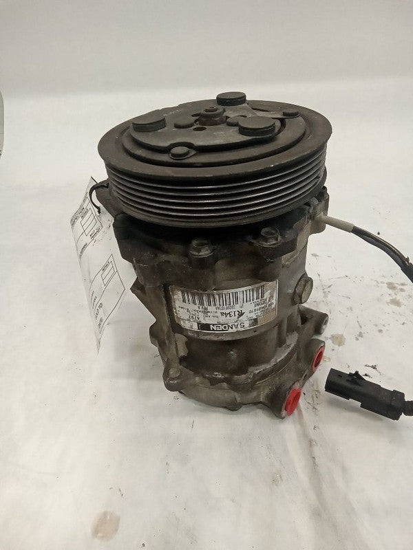 AC Compressor Fits 00-01 DAKOTA 1723432
