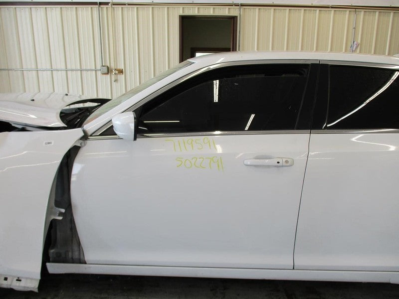 300       2016 Fuse Box Cabin 1664792