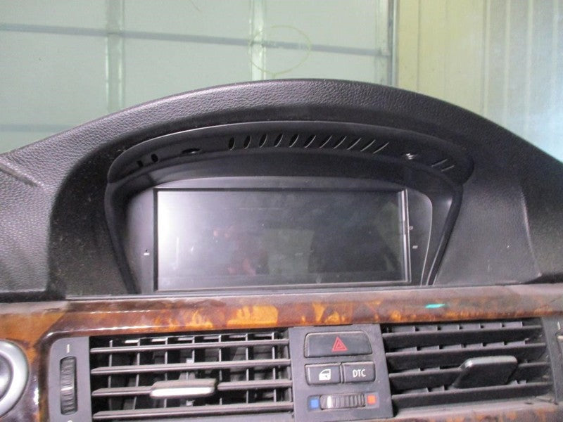 Info-GPS-TV Screen Display Dash 8.8" Screen Fits 06-09 BMW 550i 202940