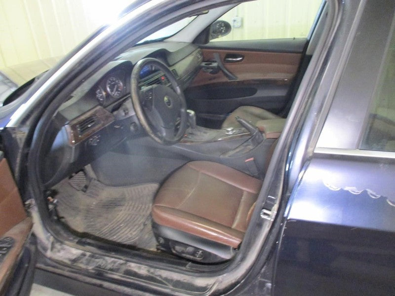 Passenger Headlight Sedan Canada Market With Xenon Fits 06-08 BMW 323i
