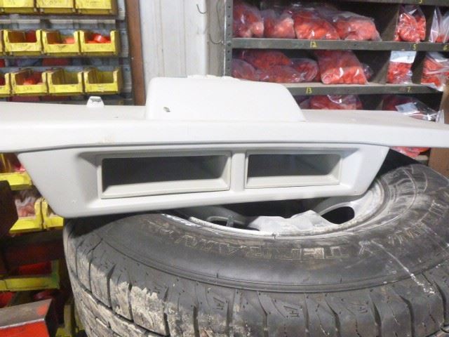 Console Front Roof Thru 11/22/16 Fits 15-17 TRANSIT 350 1615208