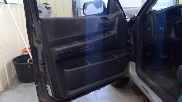 DAKOTA    2002 Front Door Trim Panel 2028852