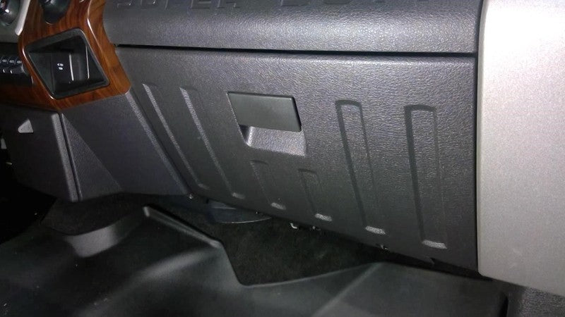 F250SD    2016 Glove Box 2015418