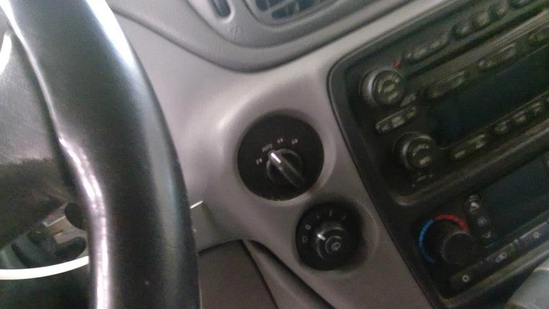 TRAILBLAZ 2006 Dash/Interior/Seat Switch 2013563