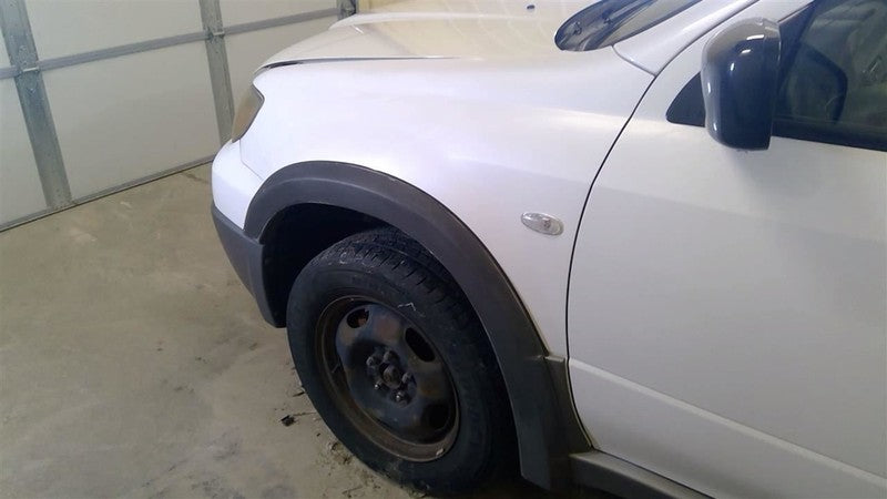 Driver Left Front Door Glass Fits 03-06 OUTLANDER 1704023
