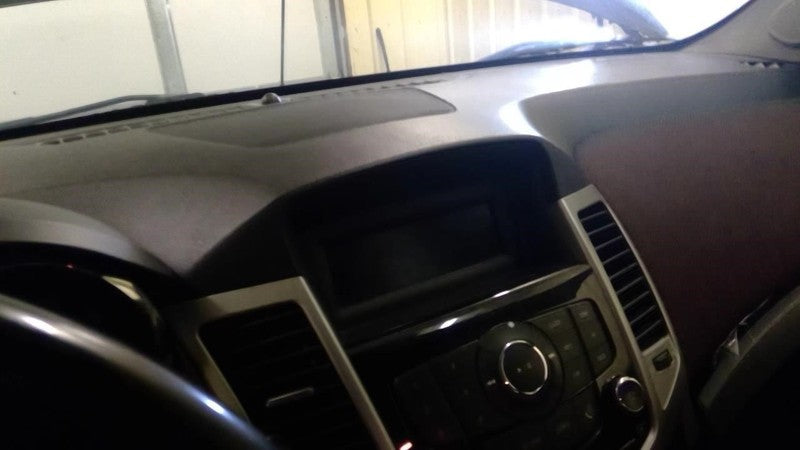 Info-GPS-TV Screen Display Opt UAG Fits 12-17 VERANO 1955456