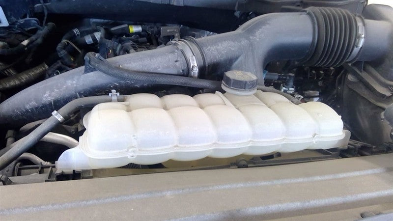 Fuel Pump Assembly Tank Mounted 2.7L Fits 21-25 FORD F150 PICKUP 16572