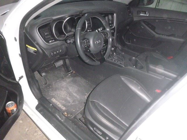 OPTIMA KIA 2015 Owners Manual 1630836
