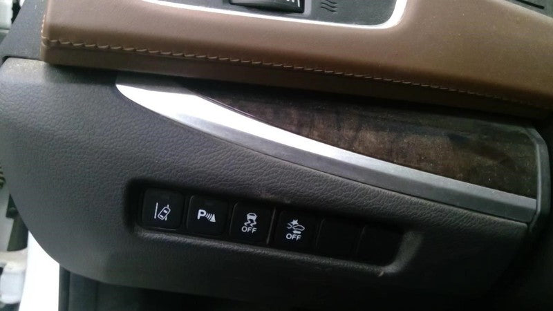 RLX       2018 Dash/Interior/Seat Switch 1933561