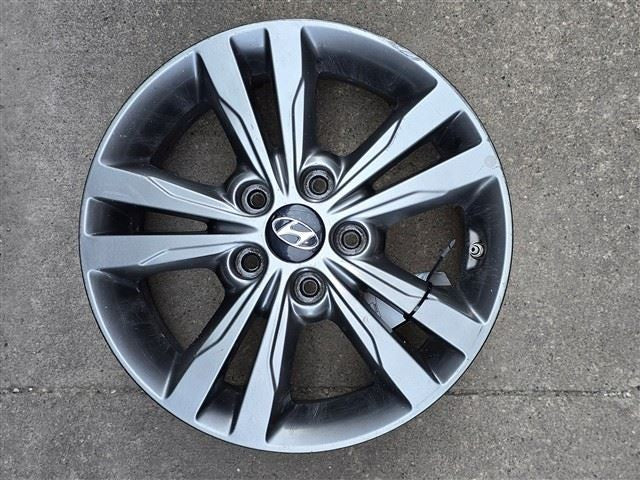 Wheel 16x6-1/2 Alloy Sedan Fits 17-18 ELANTRA 1968155