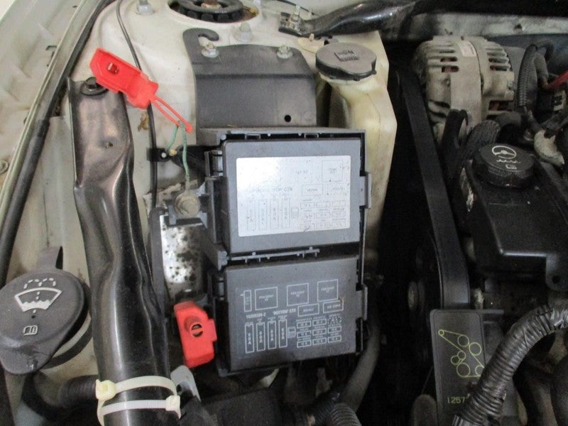 Driver Left Sun Visor Without Illumination Fits 00-05 IMPALA 2027305