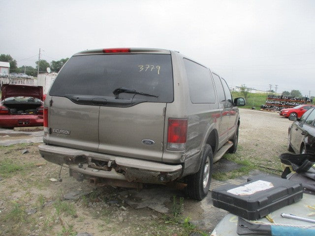 Front Axle 4 Wheel ABS 3.73 Ratio Fits 01-05 EXCURSION 1581045