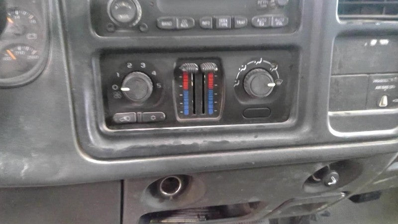 Temperature Control With AC Opt CJ3 Fits 03-04 SIERRA 1500 PICKUP 2028