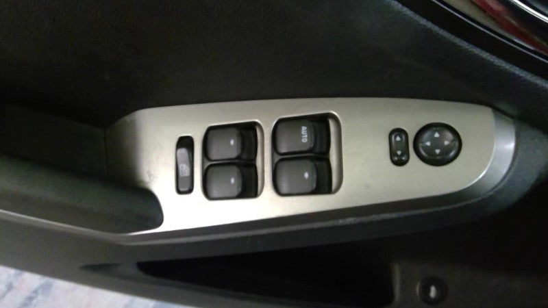 Driver Front Door Switch Driver's Window Sedan Fits 05-08 G6 1734857