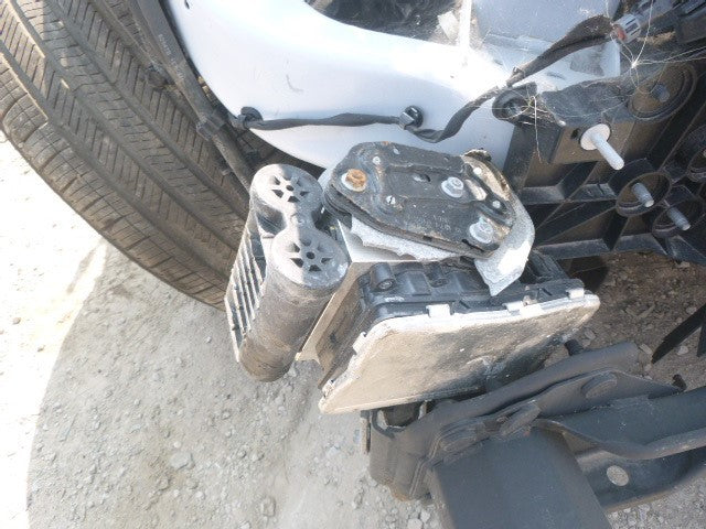 Camera/Projector Rear View Camera Fits 21-25 GRAND CHEROKEE 1497550