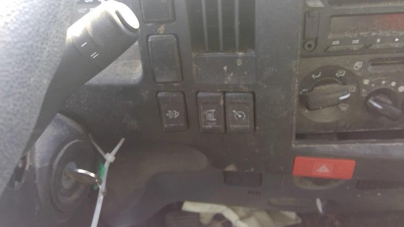 HCHE-LCF  2023 Dash/Interior/Seat Switch 1945281