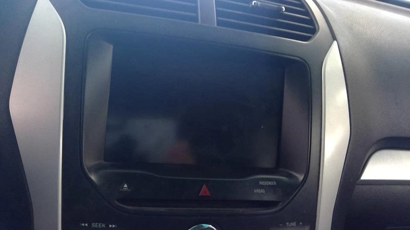 Info-GPS-TV Screen Front Display 8" Screen Fits 13-14 EXPLORER 2037630
