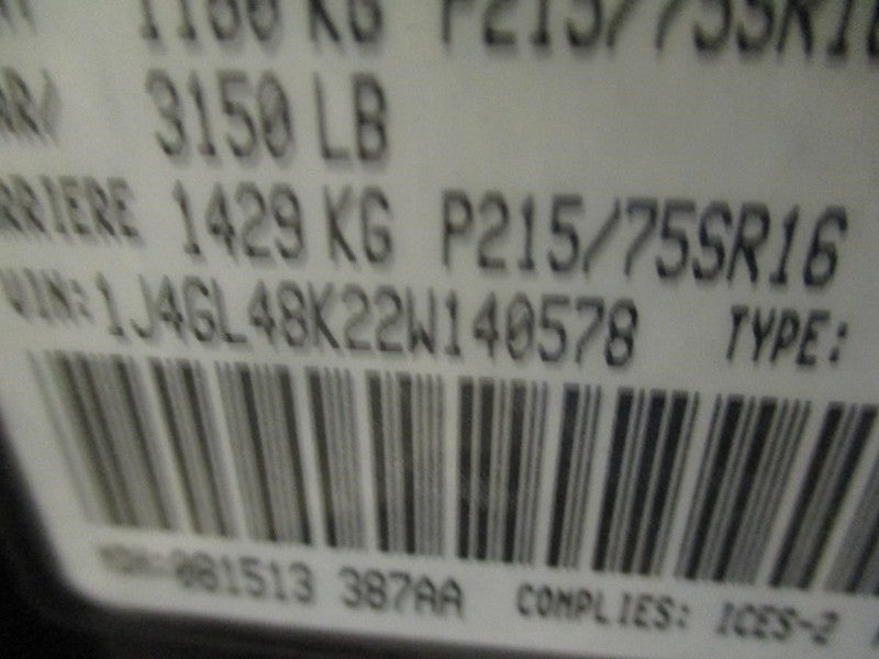 Driver Sun Visor With Illumination 2 Bulbs Fits 02-03 LIBERTY 1904115
