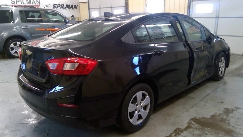 CRUZE     2017 Seat Rear 1854809