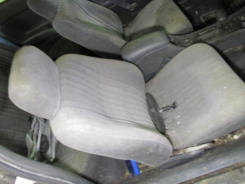 GRAND AM  1993 Front Seat 2015768