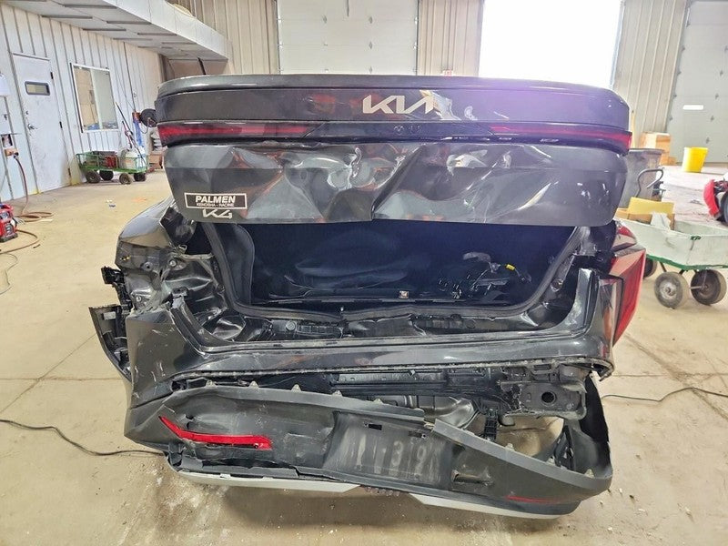 K4        2025 Owners Manual 1954690