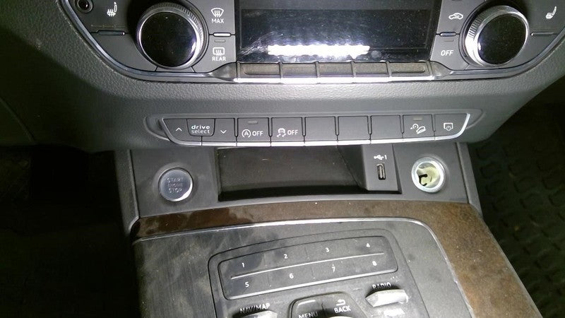 Q5 AUDI   2019 Dash/Interior/Seat Switch 1920209