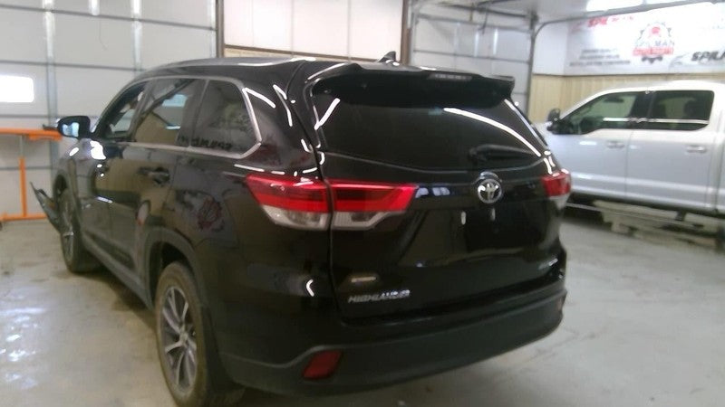 Driver Side View Mirror Power Heated Turn Signal Fits 14-19 HIGHLANDER