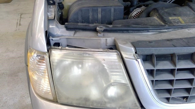 EXPLORER  2002 Front Door Trim Panel 2048917