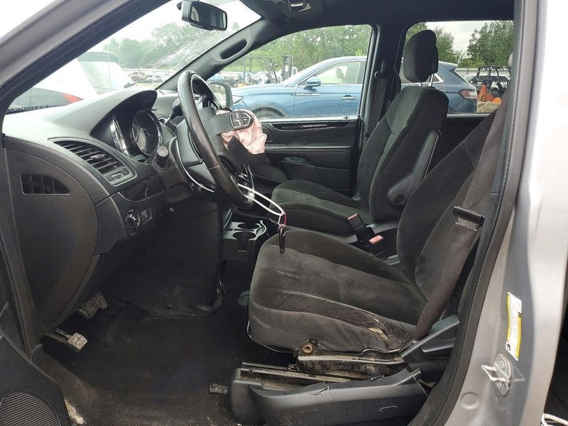 CARAVAN   2018 Third Seat Station Wagon  Van 2039897