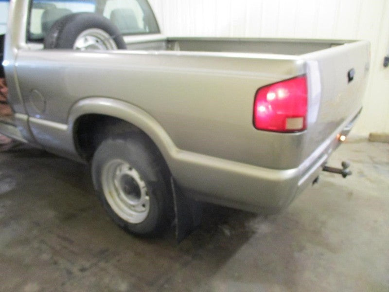 S10PICKUP 1999 Sun Visor 1912672