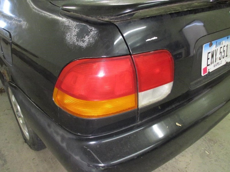 Driver Left Tail Light Sedan Lid Mounted Fits 96-98 CIVIC 1933311