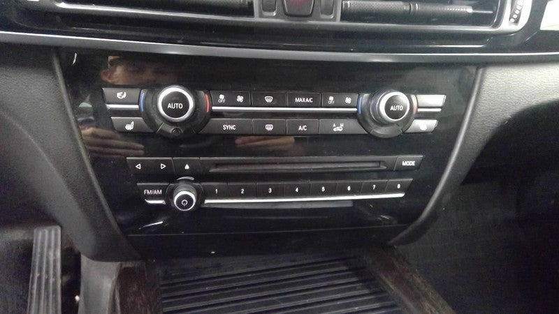 Temperature Control Front Without Ventilated Seats Fits 15-19 BMW X6 1