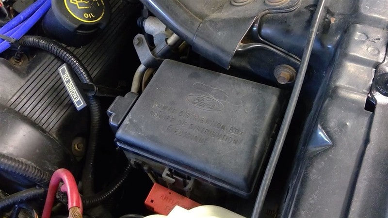 Alternator 8 Cylinder SOHC Fits 96-98 MUSTANG 1711909