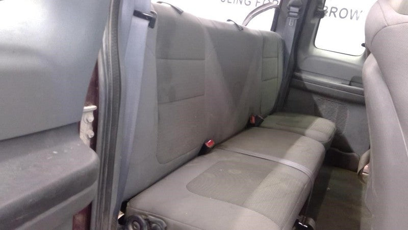 F350SD    2004 Seat Rear 1936799