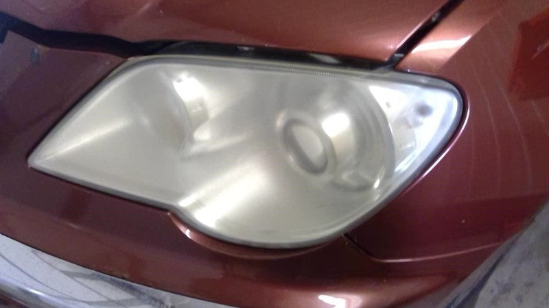 Driver Left Headlight Xenon HID Fits 07-08 PACIFICA 1956190