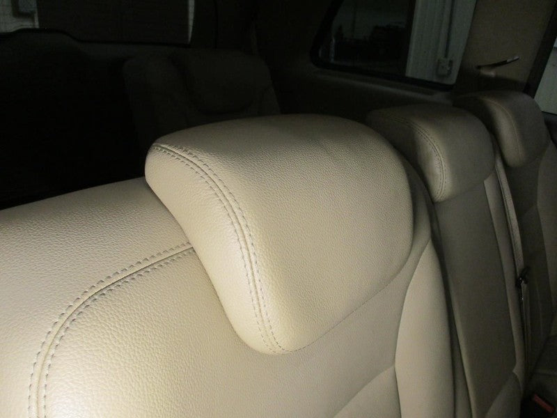 Mercedes-Benz GL450 2009 Headrest Used 3306