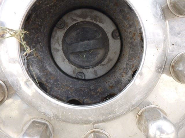 F450SD    2010 Side View Mirror 1204563