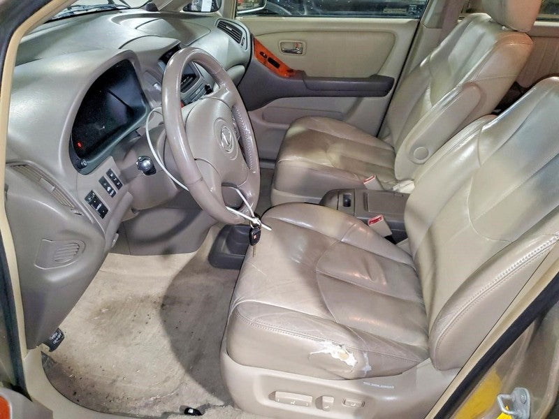 RX300     2001 Owners Manual 1896083